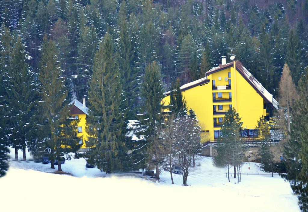 Hotel Smrecina Low Tatras Exterior photo